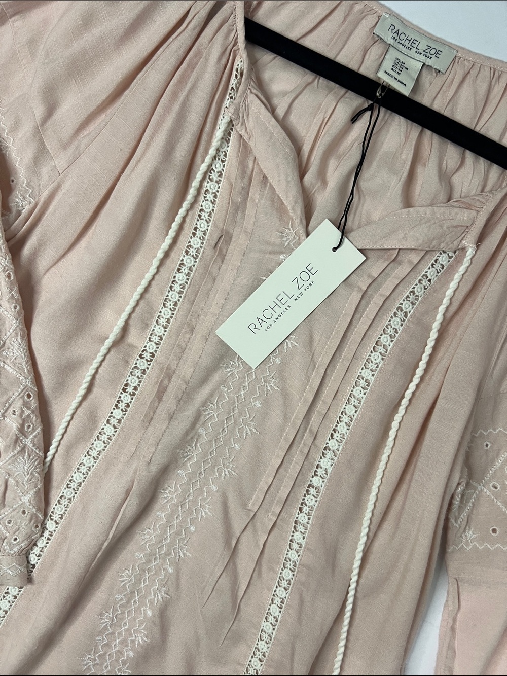 Rachel Zoe Soft Blush Embroidered Peasant Top Womens size M - Picture 3 of 11